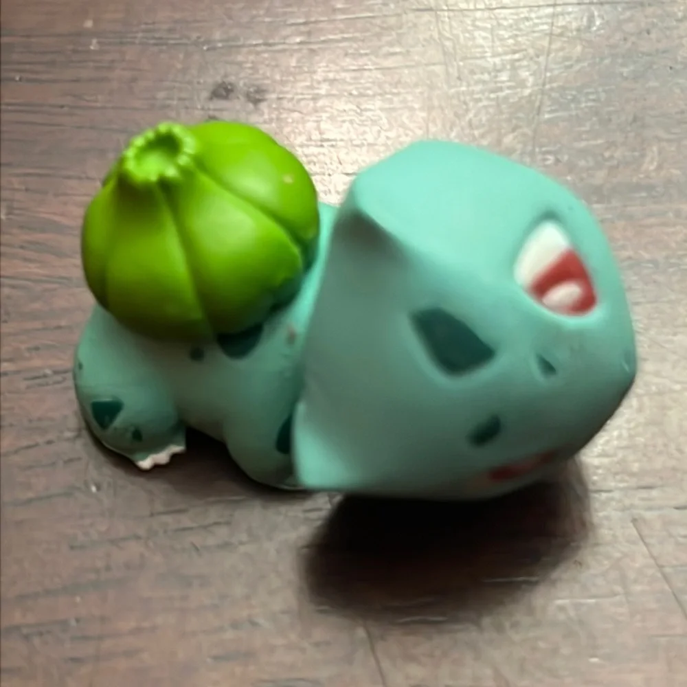 bulbasaur pokemon figure bandai 2005